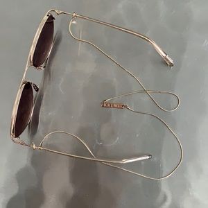 Krewe Gold Frame Chain 25”